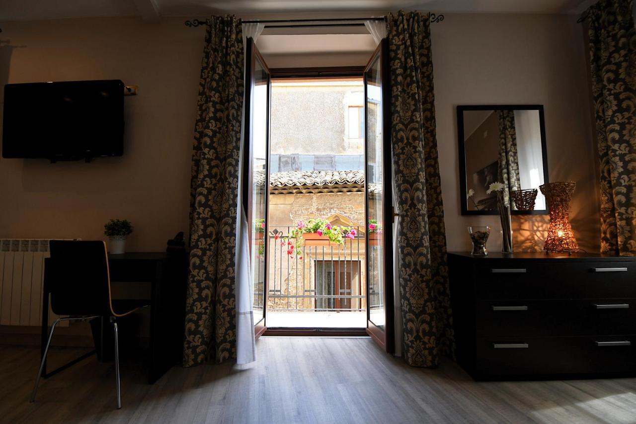 B&B Borgo Antico П'яцца-Армерина Екстер'єр фото