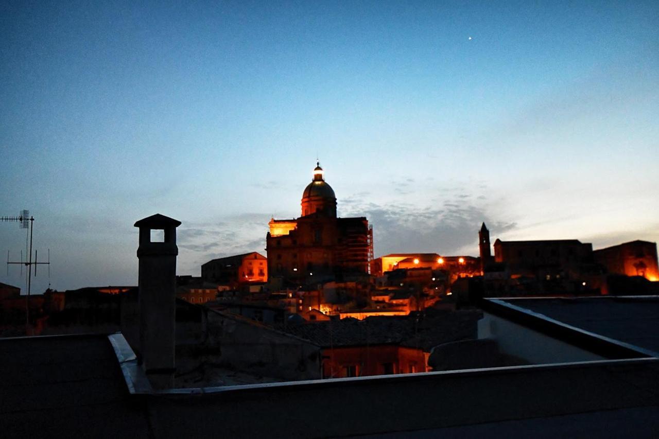 B&B Borgo Antico П'яцца-Армерина Екстер'єр фото
